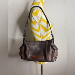 Brown fossil leather shoulder purse